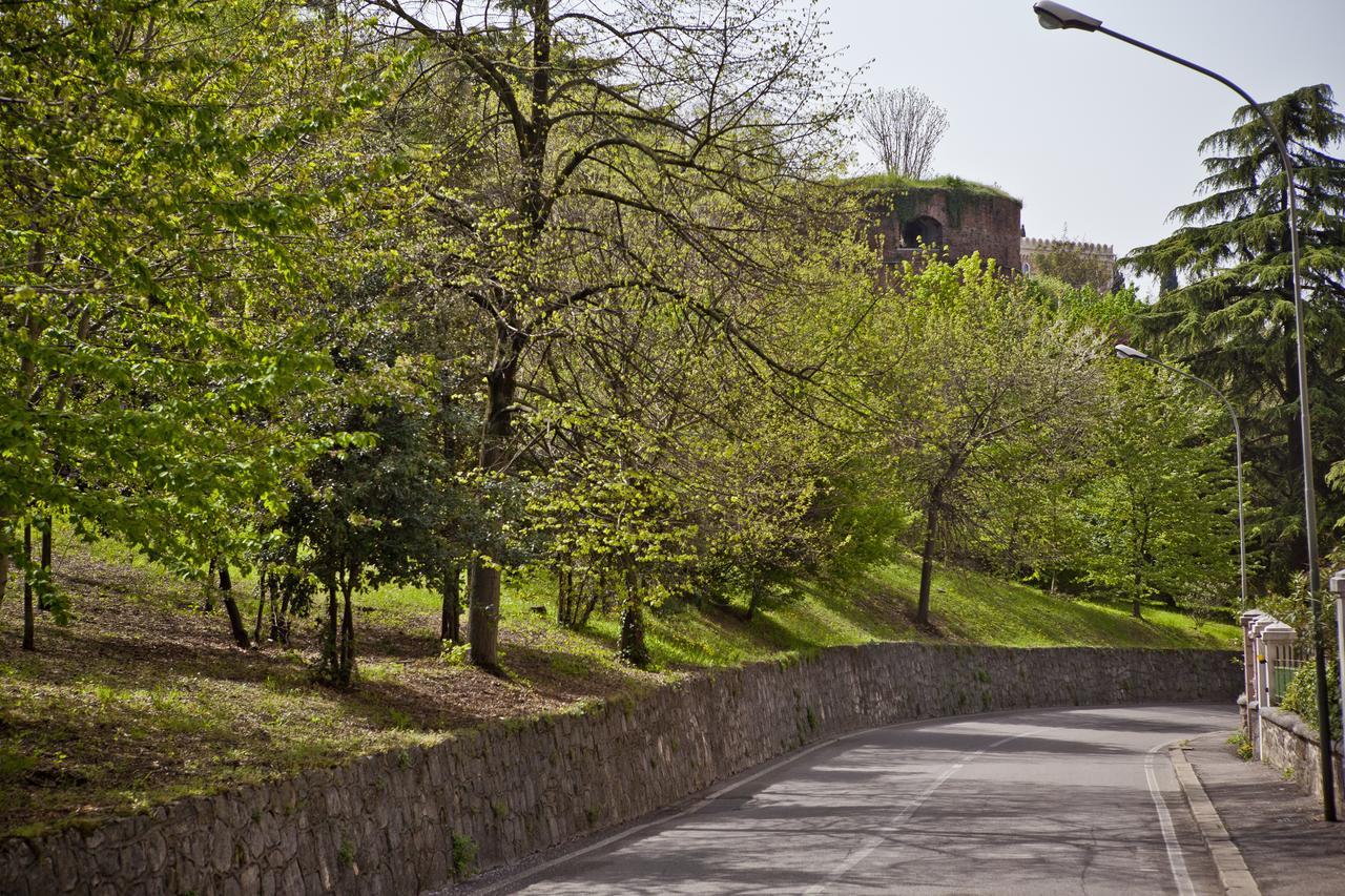 Castello San Felice Bed & Breakfast Verona Exterior photo